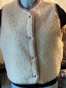 9f0cb332 53c6 4a32 8cef bb7775d40308